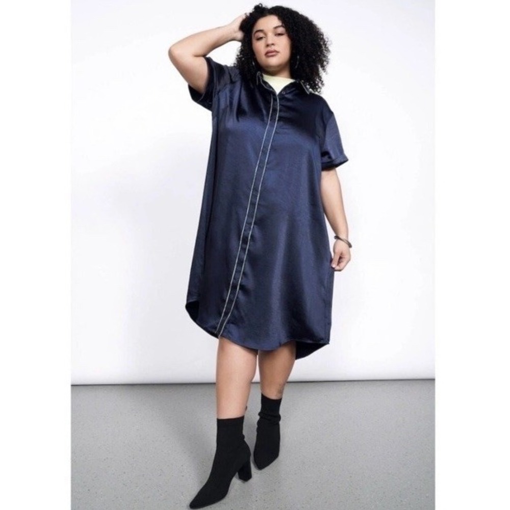 Wildfang The Empower Satin Short Sleeve Satin Navy Blue‎ Shirt Dress Large NWT